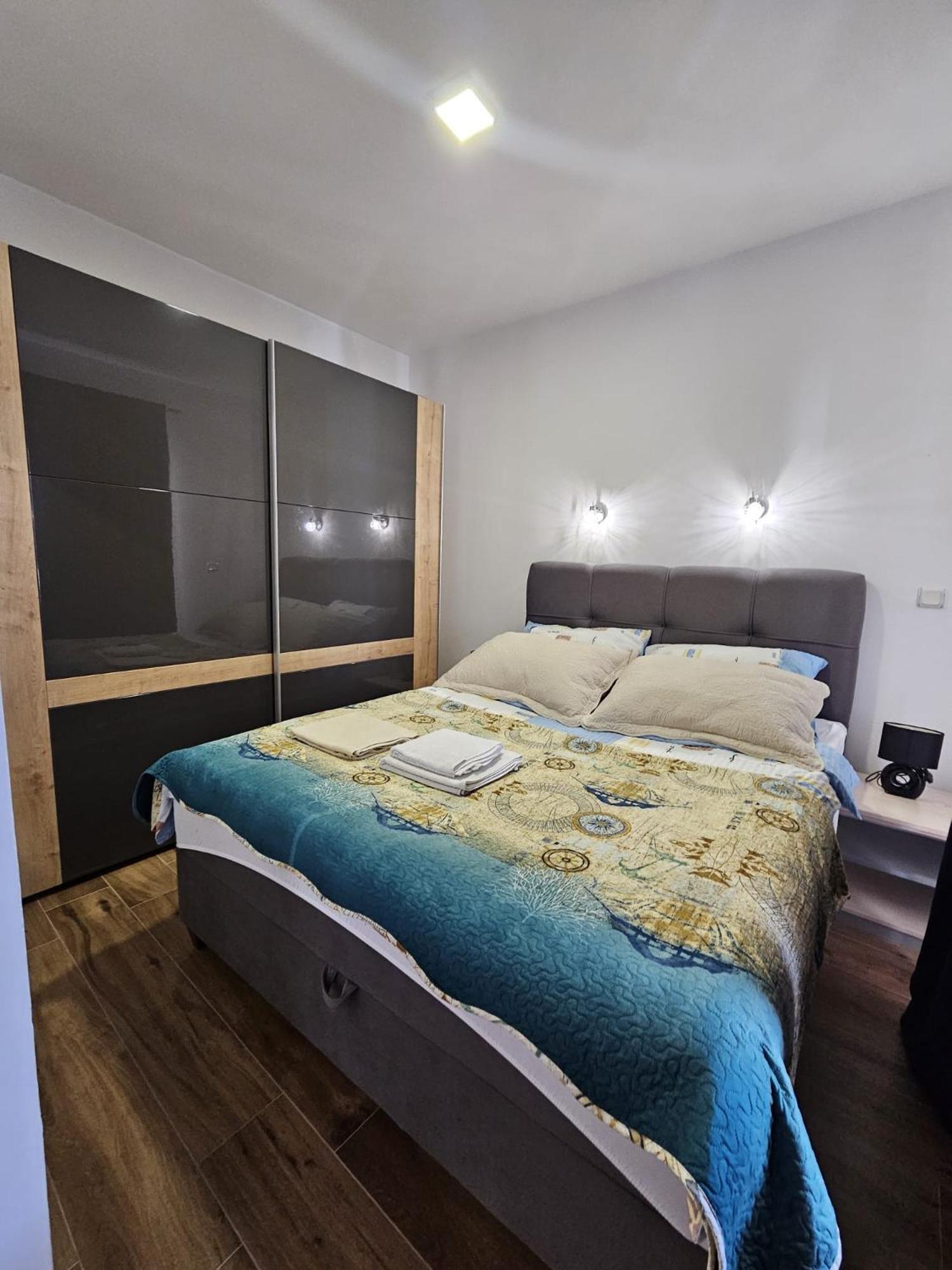 Apartments Villa Sibenik Primošten Kültér fotó