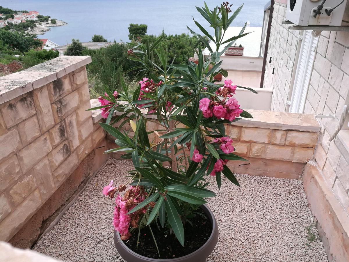 Apartments Villa Sibenik Primošten Kültér fotó